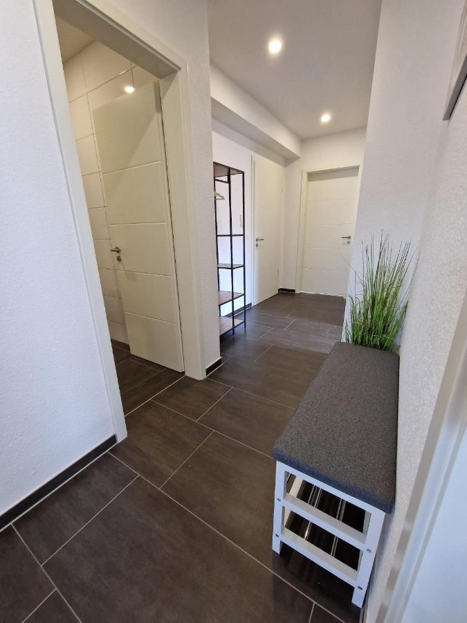 Exklusive Ferienwohnung In Lingen Holthausen 2Zim, 2Badez,Kueche,Balkon,Waschmaschine المظهر الخارجي الصورة